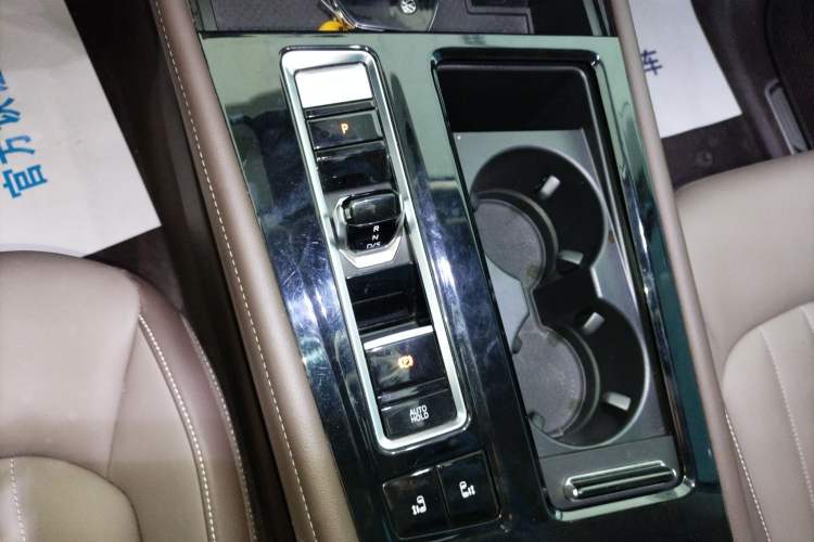 Used Volkswagen Viloran 2024 330TSI Luxury Edition