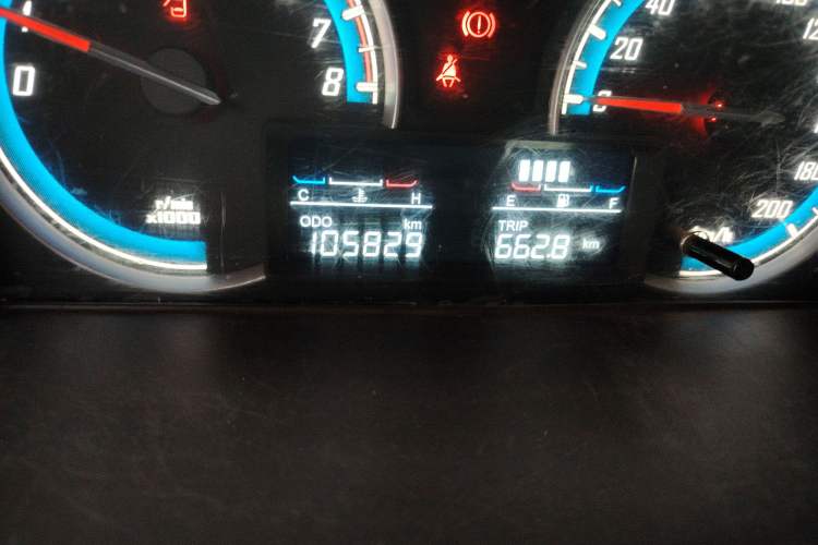 Used Baojun 730 2014 1.5L manual Comfort version 7 seats