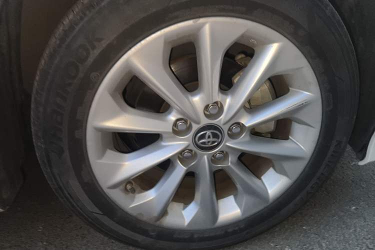 Used Toyota Corolla 2019 1.2T S-CVT GL-i Luxury Edition
