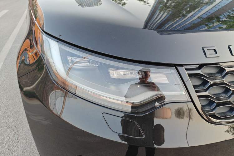 Used Land Rover Discovery 2021 360 PS R-Dynamic S
