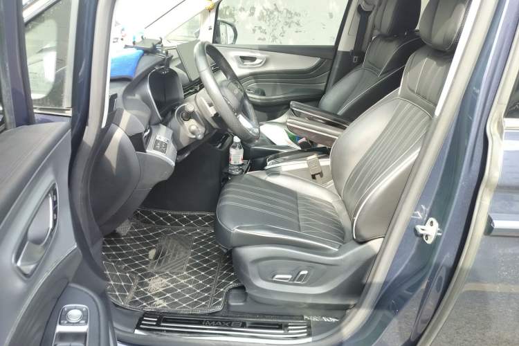 Used Roewe iMAX8 2021 400TGI Supreme Series Lu Zun Edition
