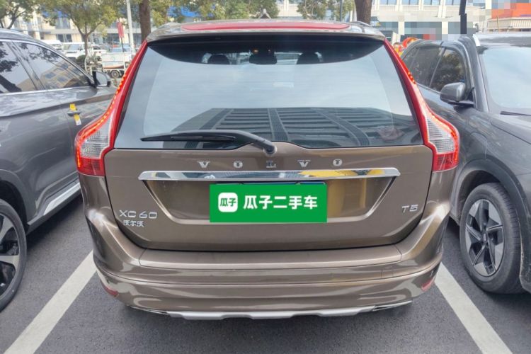 Used Volvo XC60 2016 T5 Smart Upgrade Model
