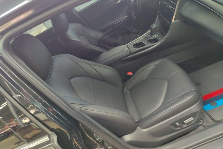 Used Toyota Avalon 2023 2.0L Luxury Edition Right Front Seat