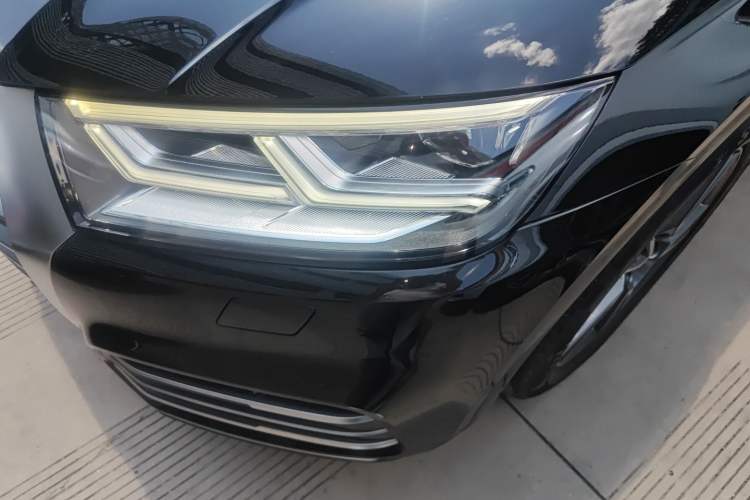 Used Audi Q5L 2020 45 TFSI Prestige Fashion Model Left Front Headlight