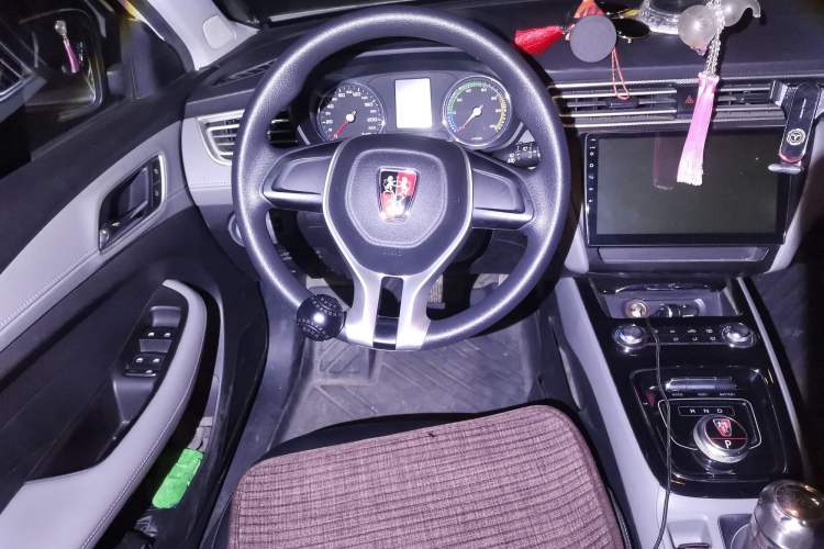 Used Roewe Ei5 2018 Internet Luxury Edition
