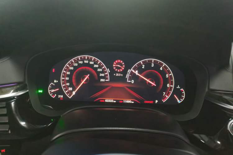 Used BMW 5 Series 2019 530Li Leading Model M Sport Package
