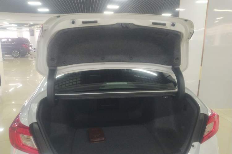 Used Honda Accord 2018 260TURBO Elite Edition China VI Trunk