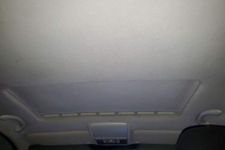 Used Volkswagen Lavida 2013 Restyled Classic 1.6L Automatic Comfort Edition Headliner