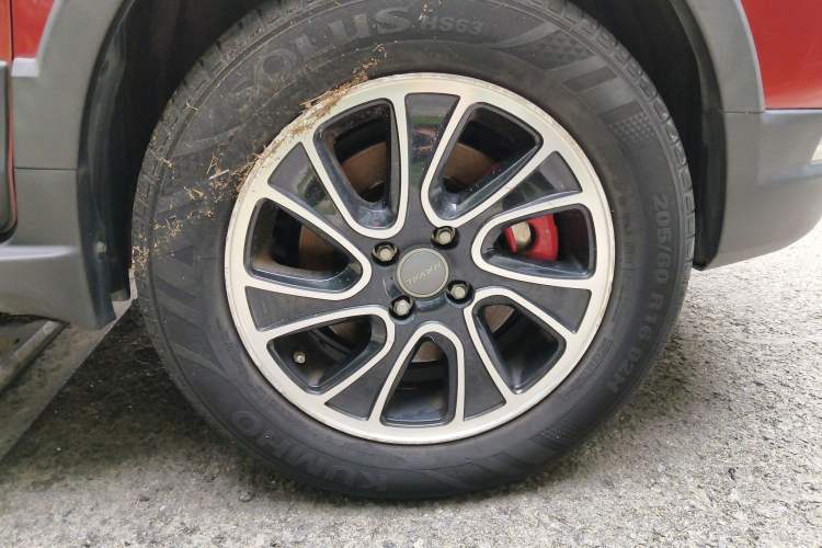 Used Haval H1 2016 Revised Version Blue Badge 1.5L AMT Comfort Edition