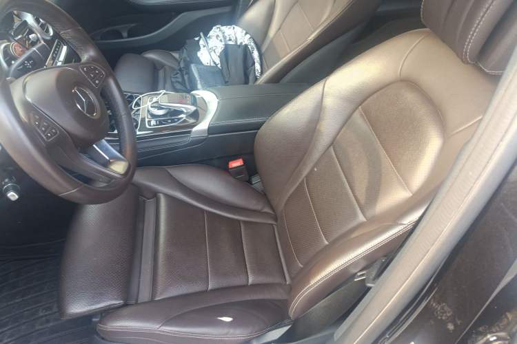 Used Mercedes-Benz GLC 2019 Facelift GLC 260 L 4MATIC Luxury Model Left Front Seat