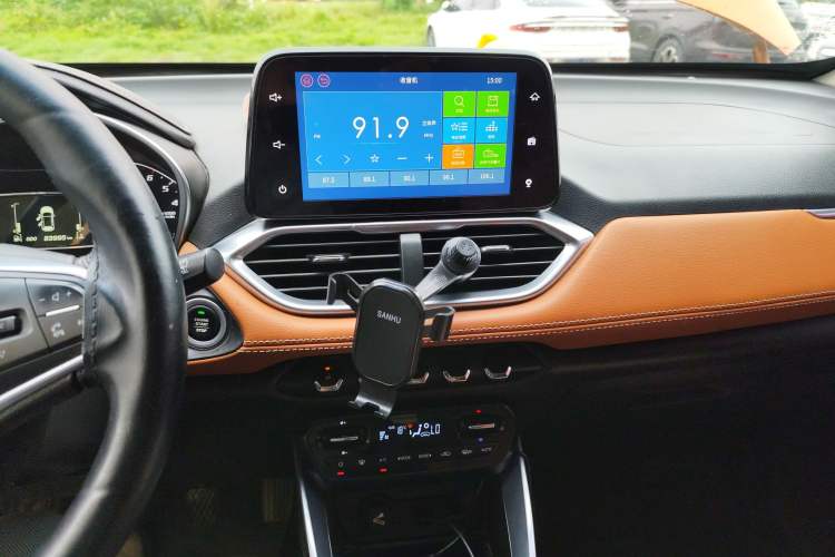 Used Baojun 510 2017 1.5L Manual Luxury Model
