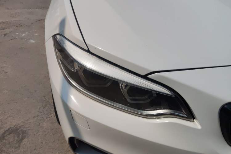 Used BMW 2 Series 2014 220i Sport Design Package
