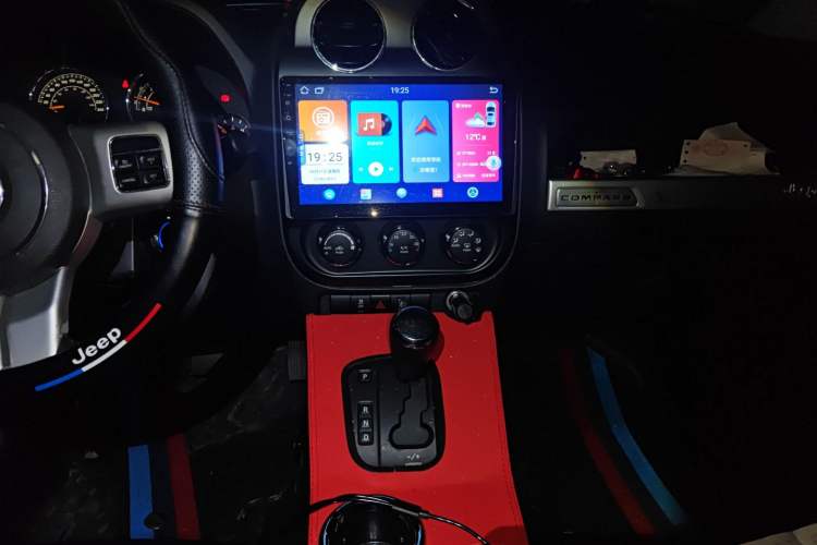 Used Jeep Compass 2014 2.4L four-wheel drive sport version