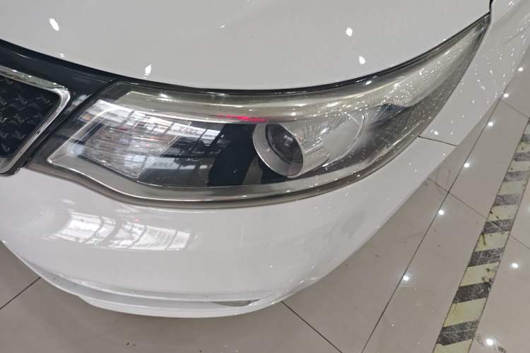 Used Kia K2 2015 Sedan 1.6L Automatic Transmission Premium
