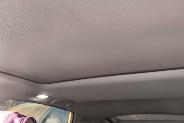 Used Venucia T90 2018 2.0L CVT Smart Connect Prestige Version China VI Standard