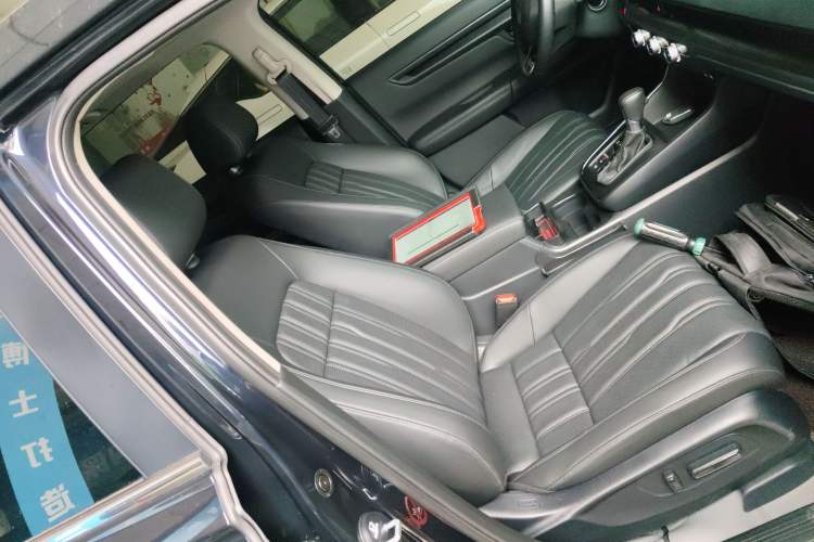 Used Honda Breeze 2025 240TURBO Two-Wheel-Drive Luxury Edition 5 Seats