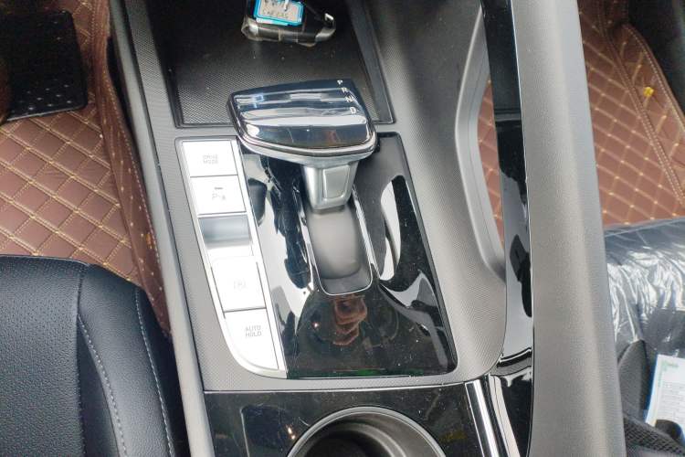 Used Hyundai Elantra 2023 1.5L CVT GLX Elite Edition