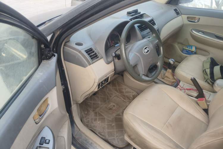 Used BYD L3 2012 1.5L Manual Comfort Edition Driver Seat