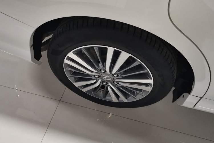 Used Honda Odyssey 2018 2.4L Smart Edition Right Rear Wheel Hub