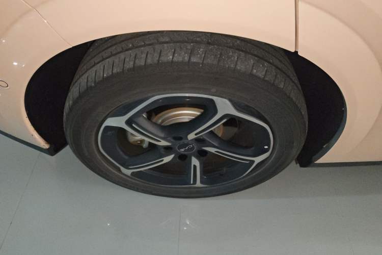 Used BYD Seal 06GT 2025 605 Heatwave Edition Right Rear Wheel Hub