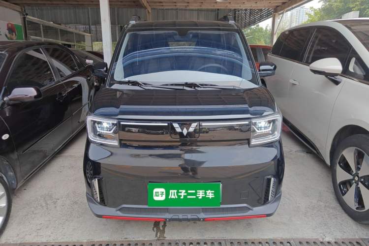 Used Wuling Hongguang MINIEV 2022 GAMEBOY 300km Enthusiast Model with Lithium Iron Phosphate Front