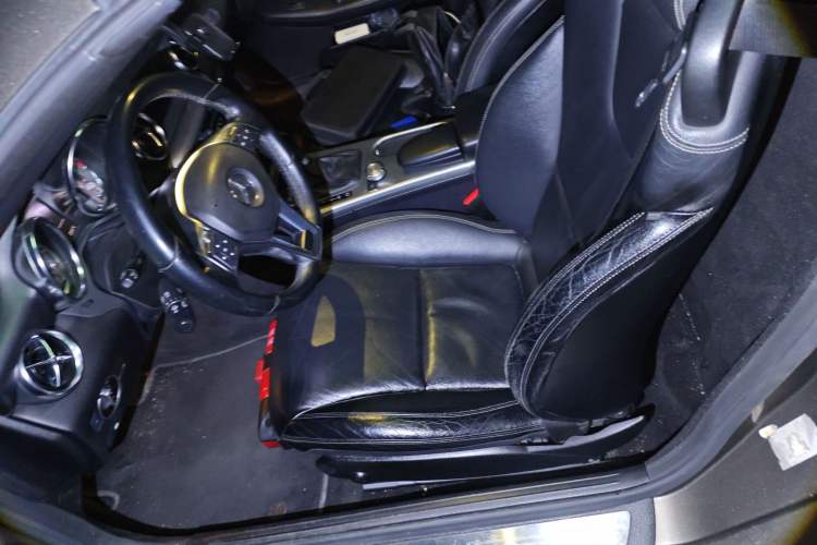 Used Mercedes-Benz SLK-Class 2011 SLK 200 Fashion Model