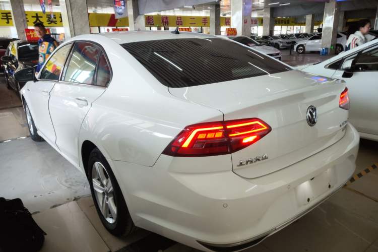 Used Volkswagen Lamando 2019 230TSI DSG Fashion Edition China VI