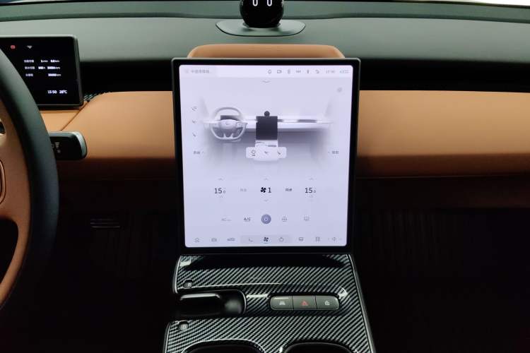 Used Nio ET5T 2024 75kWh Touring Audio And AC Panel