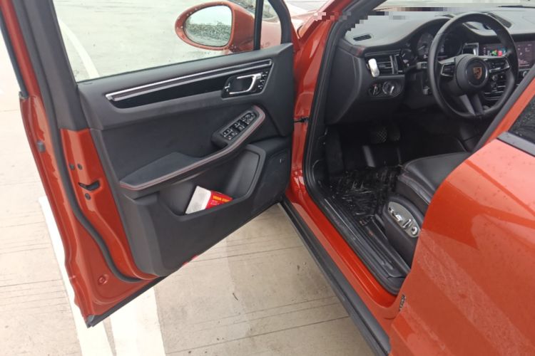 Used Porsche Macan 2022 Macan S 2.9T
