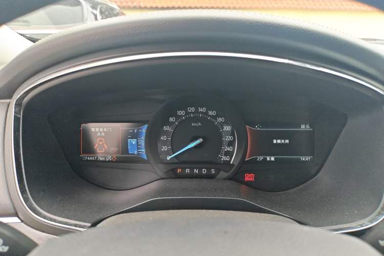 Used Ford Taurus 2017 Facelifted EcoBoost 245 Fashion Edition Instrument Cluster