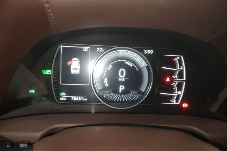 Used Lexus ES 2020 300h Deluxe Edition
