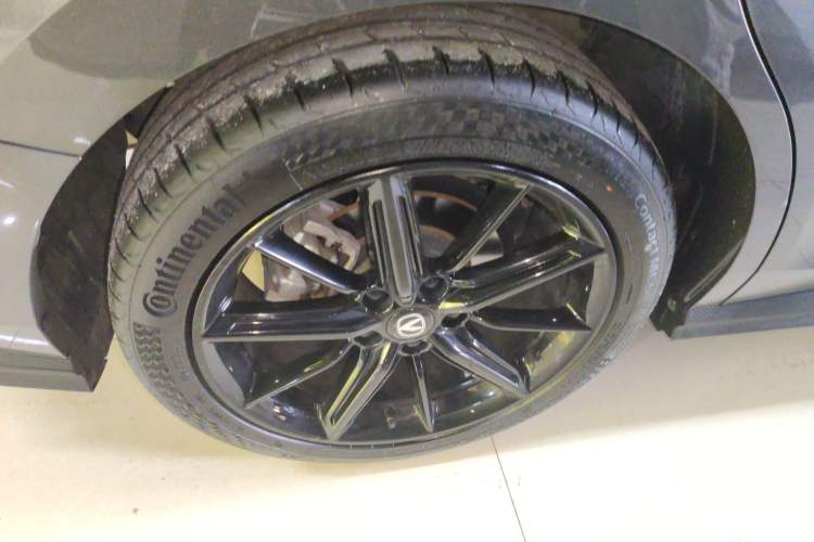 Used Changan UNI-V 2023 1.5T Prestige Model
