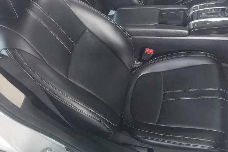 Used Honda Civic 2016 220TURBO CVT Luxury Edition
