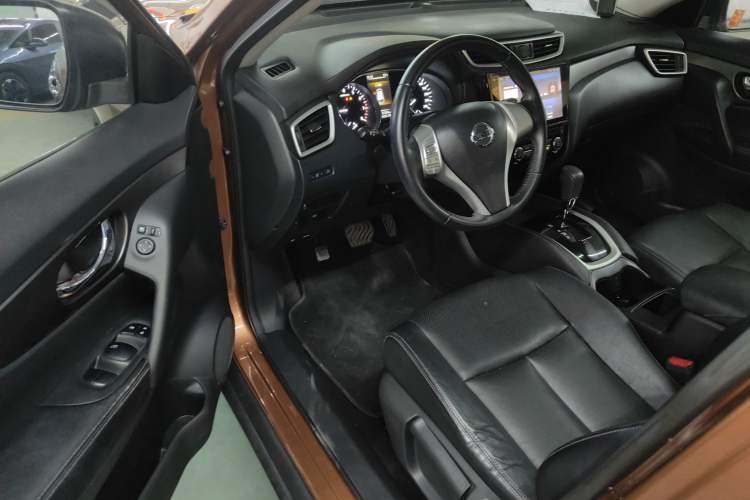 Used Nissan X-Trail 2014 2.0L CVT Comfort Edition 2WD
