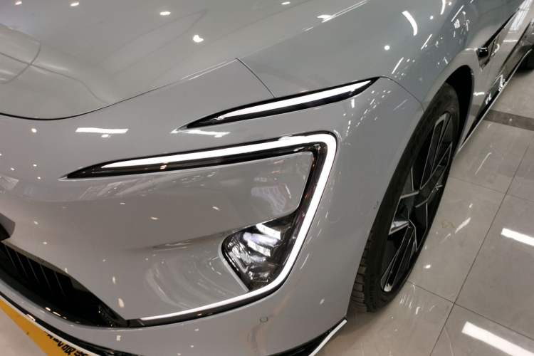 Used Avatr 12 2023 650 Three-Laser Four-Wheel Drive Performance Edition
