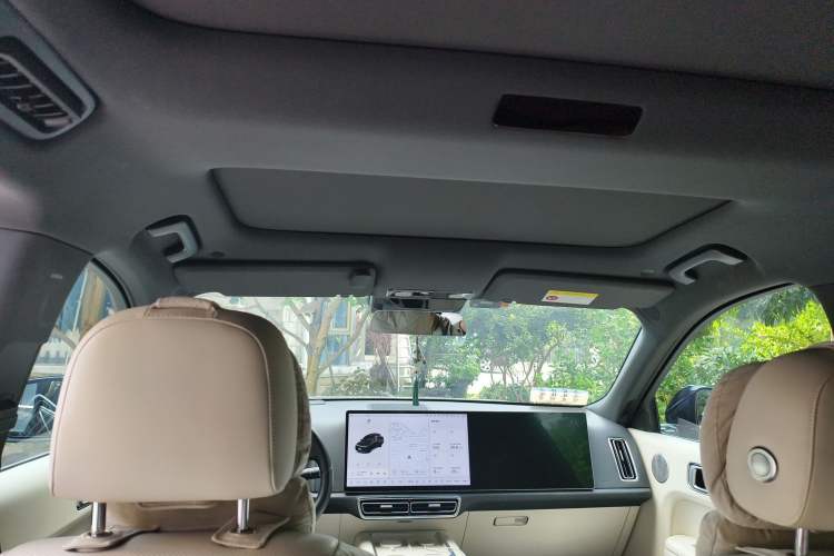 Used Li Auto L8 2023 Pro Model