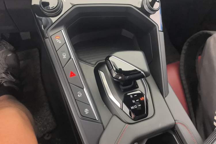 Used Lynk & Co 06 2020 1.5T JinPro model