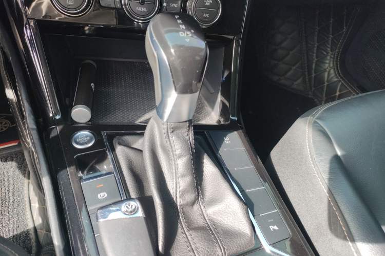 Used Volkswagen Passat 2019 330TSI Elite Edition China VI
