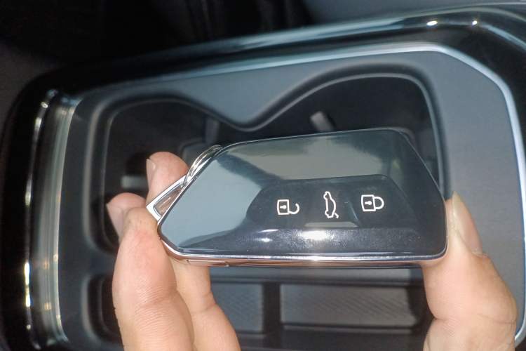 Used Volkswagen ID.4 CROZZ 2021 Long-Range PURE+ Two-Wheel Drive Version