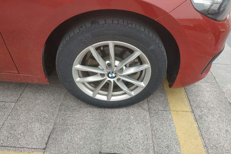 Used BMW 1 Series 2017 118i Fashion Model
