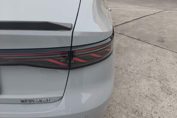 Used Chery Fengyun A8L 2025 1.5 TGDI 145 km Luxury Version