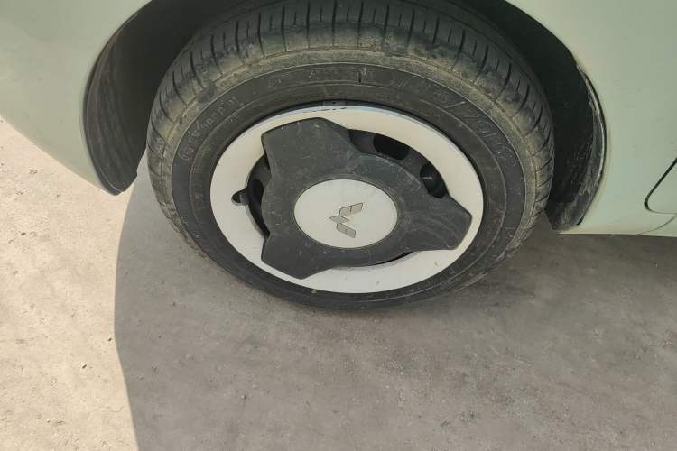 Used Wuling Hongguang MINIEV 2022 Macaron Premium Model – Lithium Iron Phosphate