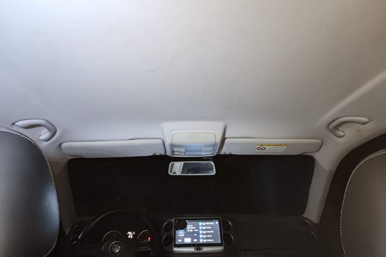 Used Volkswagen Tiguan L 2016 280TSI Automatic Two-Wheel-Drive Silk Road Style Edition