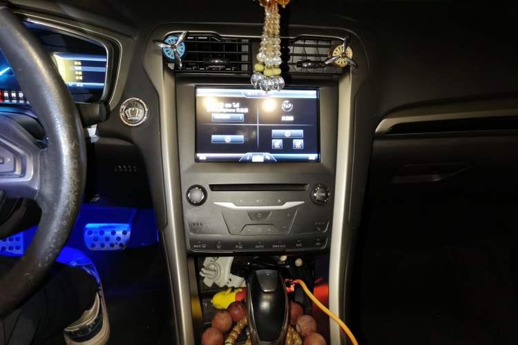 Used Ford Mondeo 2013 2.0L GTDi 200 Luxury Model