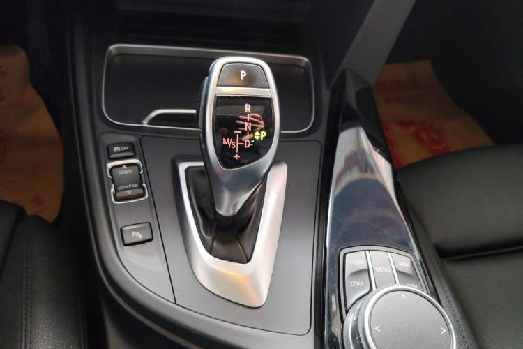 Used BMW 3 Series 2018 320Li Leading Model M Sport Package