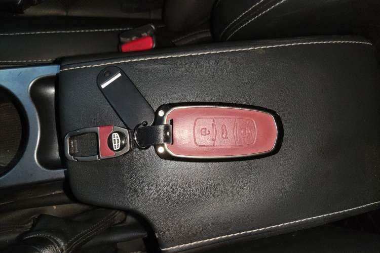 Used Geely Auto Emgrand 2018 1.5L Manual Upward Connect Edition