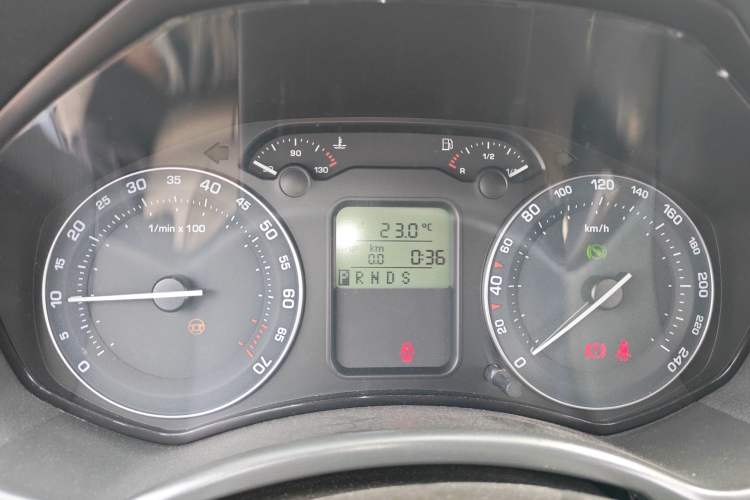 Used Skoda Octavia 2007 1.8T Automatic Elegance Edition Instrument Cluster