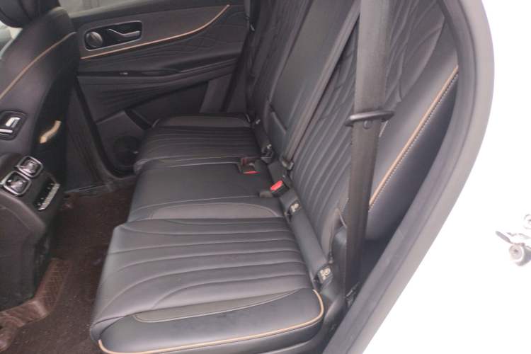 Used Chery Tiggo 9 2023 2.0T Dual-Clutch Two-Wheel Drive Luxury Edition 7 Seats