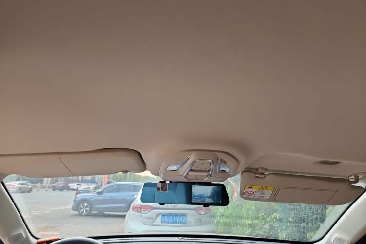 Used Wuling Xingguang 2023 70 Standard Edition Headliner