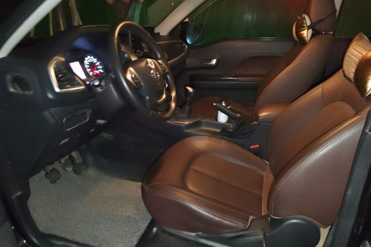 Used Great Wall Wingle 7 2019 2.0T Gasoline Two-Wheel Drive Value Edition China VI Standard Compact SUV GW4C20B